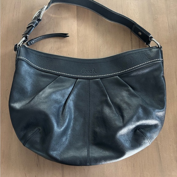 Coach Handbags - Coach Black Leather Hobo Bag